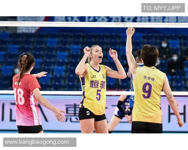 南京排球队与深圳排球队速度较量的赛后分析与反思