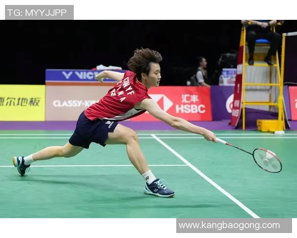 南京羽毛球队在冠军赛积分榜上以60分稳居第一名展现强大实力